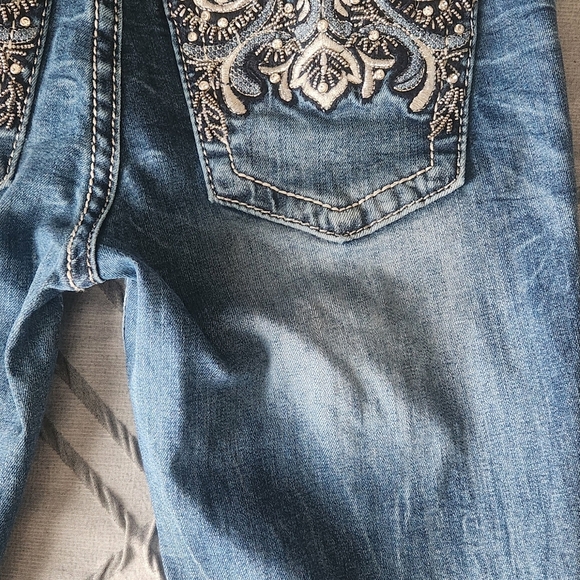 Miss Me Blue Skinny Jeans with Classic Wash - Picture 4 of 5